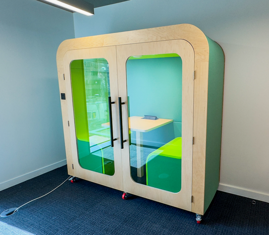 Create a quiet and private workspace with the Mini Dapapod office pod.